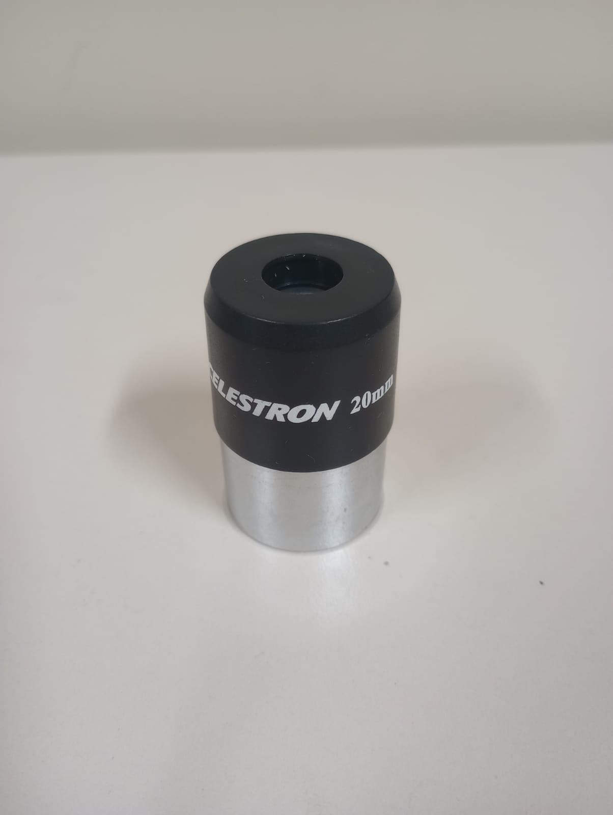 Ocular Celestron 20mm